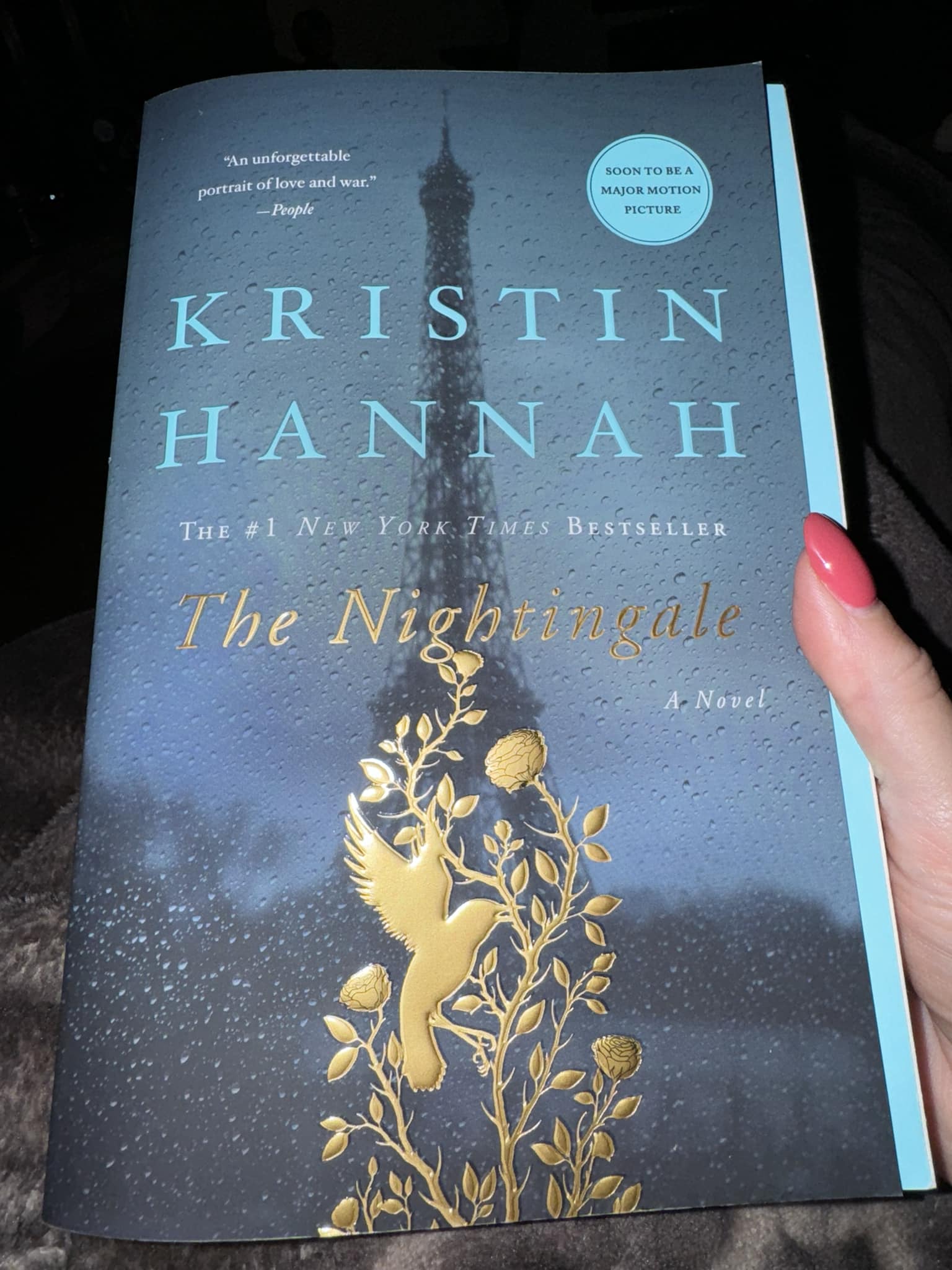 The Nightingale by Kristin Hannah